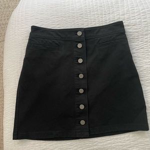 Aritzia Wilfred Free Black Button Skirt Size 6
